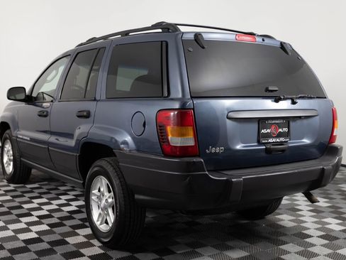 Used 2004 Jeep Grand Cherokee Laredo w/ Convenience Group AWD/4WD image 5