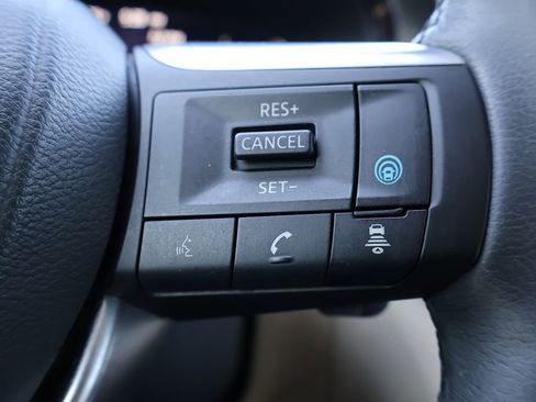Used 2023 INFINITI QX60 Luxe w/ Vision Package FWD image 47