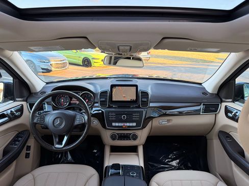 Used 2018 Mercedes-Benz GLS 450 4MATIC w/ Premium Package image 32