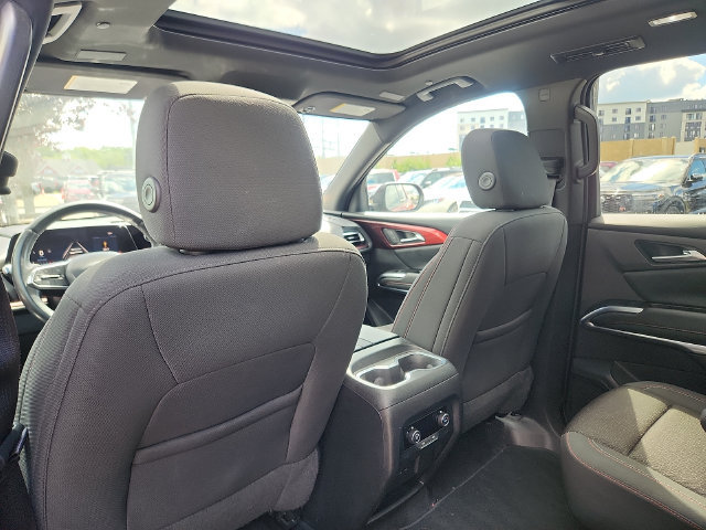 Used 2024 Chevrolet Traverse Z71 AWD/4WD image 24