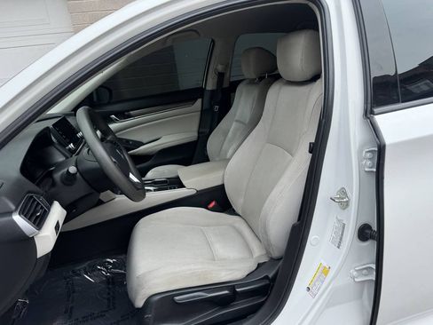 Used 2020 Honda Accord LX image 14