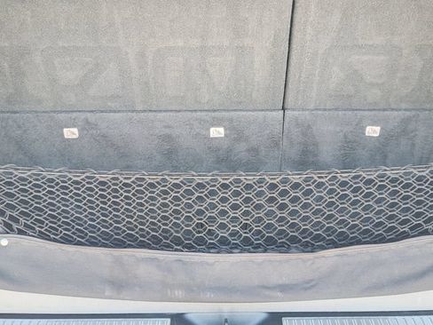 Used 2018 Chevrolet Tahoe Premier AWD/4WD image 33