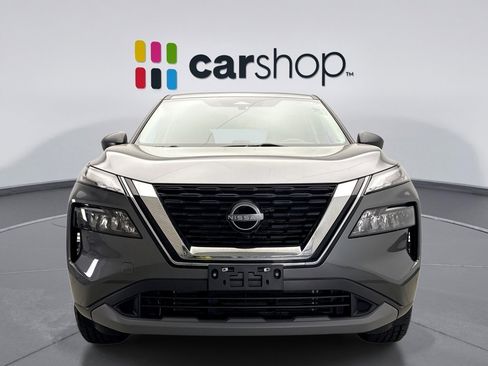 Used 2023 Nissan Rogue S AWD/4WD image 8