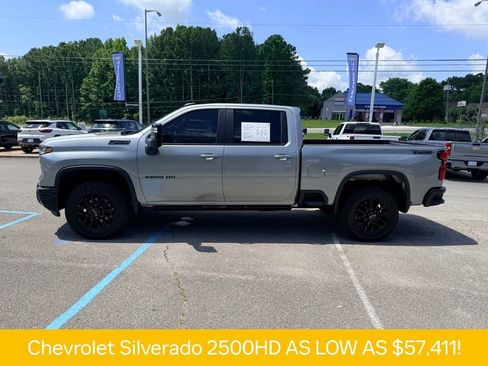 Used 2025 Chevrolet Silverado 2500 LT w/ Trail Boss Package AWD/4WD image 3