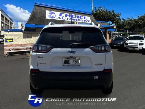 Used 2020 Jeep Cherokee Latitude Plus w/ Cold Weather Group AWD/4WD image 7