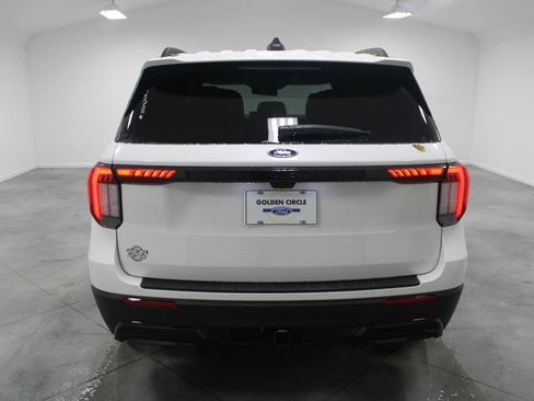 New 2026 Ford Explorer ST-Line w/ Premium Package RWD image 7