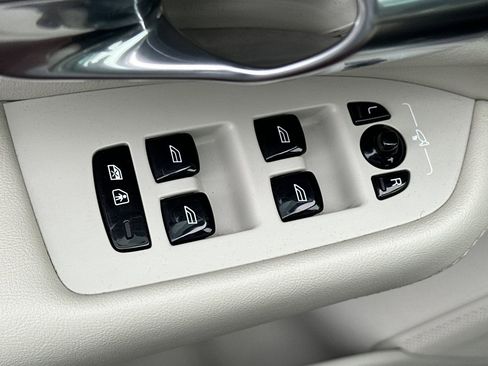 Certified 2022 Volvo XC90 T8 Inscription w/ Advanced Package image 16