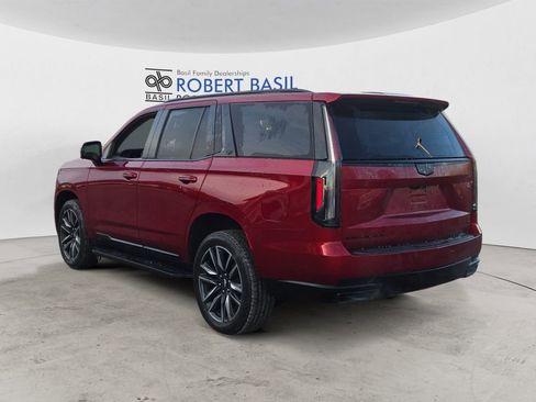 Used 2021 Cadillac Escalade Sport w/ LPO, ONYX Package image 3