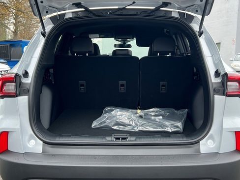 New 2026 Ford Escape ST-Line w/ Cold Weather Package image 12