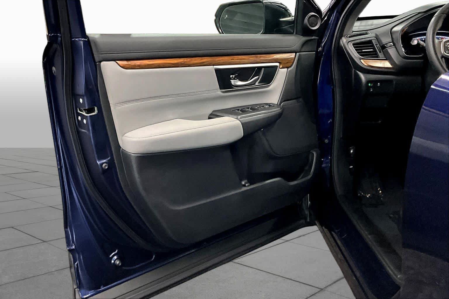 Used 2020 Honda CR-V EX image 21