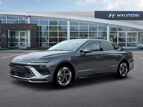 New 2026 Hyundai Sonata SEL image 2