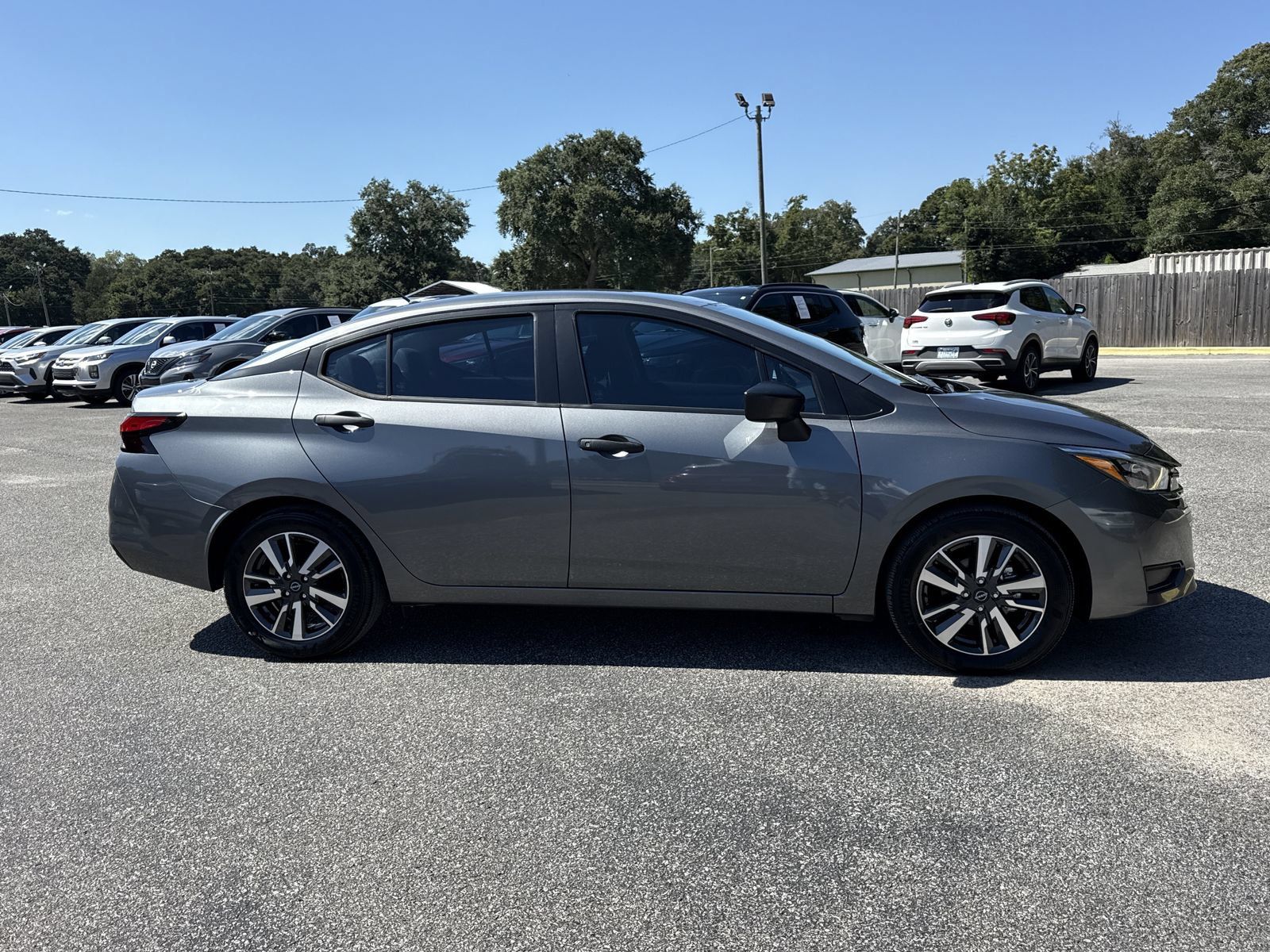 Used 2025 Nissan Versa S w/ S Plus Package FWD image 6