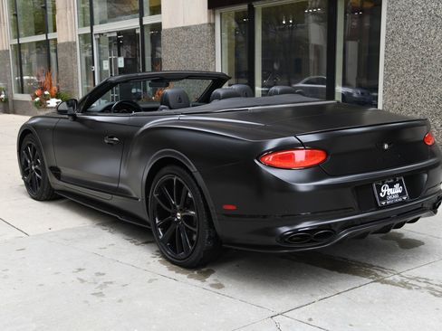 Used 2020 Bentley Continental GT image 4