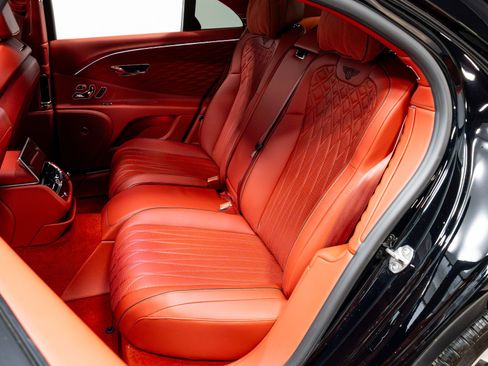 Used 2020 Bentley Flying Spur W12 w/ First Edition Specification image 41