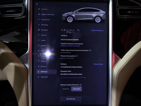 Used 2016 Tesla Model X 75D AWD/4WD image 18