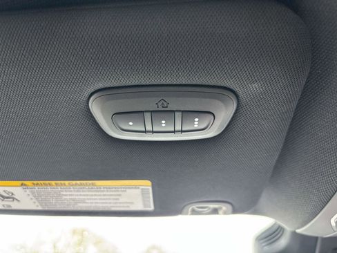 New 2026 Jeep Cherokee Overland image 15