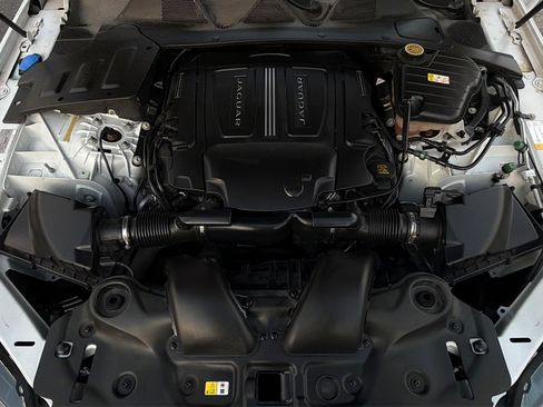 Used 2016 Jaguar XJ L Portfolio RWD image 48