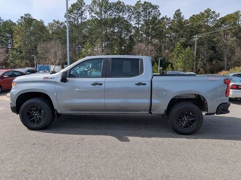 Used 2023 Chevrolet Silverado 1500 LT Trail Boss w/ Convenience Package II image 6