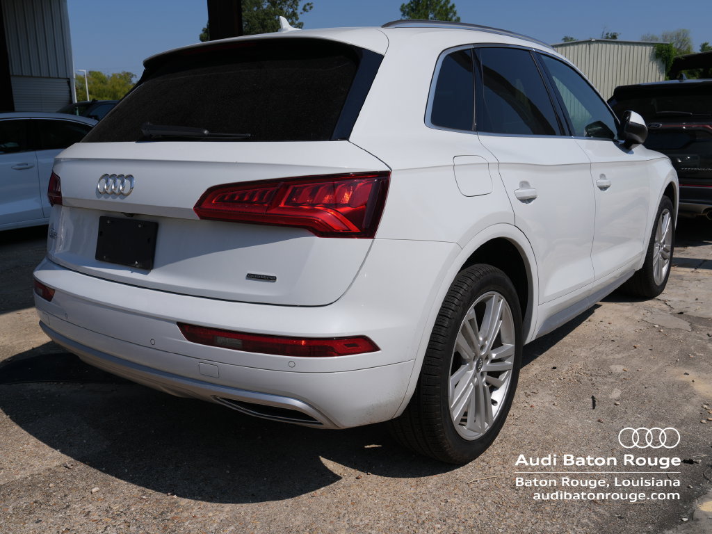 Used 2019 Audi Q5 2.0T Premium Plus w/ Premium Plus Package AWD/4WD image 2