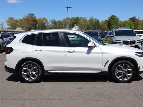 Used 2024 BMW X3 xDrive30i w/ Premium Package AWD/4WD image 6