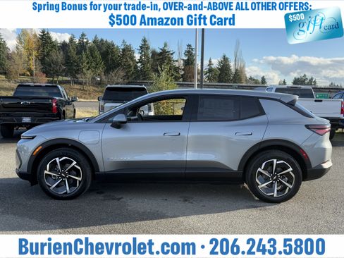 New 2026 Chevrolet Equinox EV LT image 2