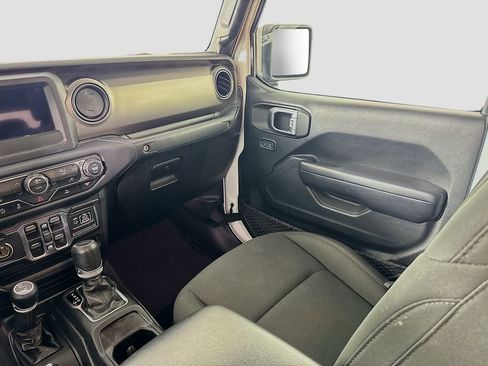 Used 2020 Jeep Gladiator Sport w/ Quick Order Package 24S AWD/4WD image 23