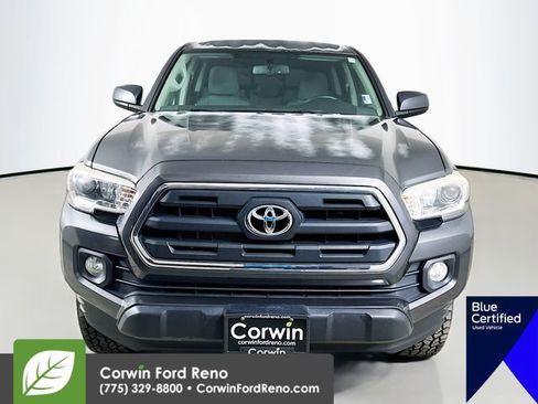 Used 2017 Toyota Tacoma SR5 w/ Tow Package AWD/4WD image 2