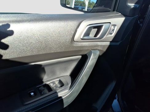 Used 2023 Ford Ranger Lariat w/ FX4 Off-Road Package image 14