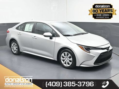 Used 2024 Toyota Corolla LE FWD image 1
