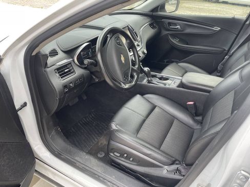 Used 2016 Chevrolet Impala LT w/ Convenience Package FWD image 28