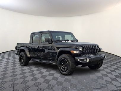 Used 2021 Jeep Gladiator Sport