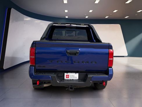 Used 2024 Toyota Tacoma TRD Off-Road w/ TRD Off Road Premium Package AWD/4WD image 4