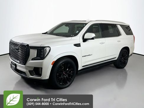 Used 2024 GMC Yukon Denali Ultimate AWD/4WD image 5
