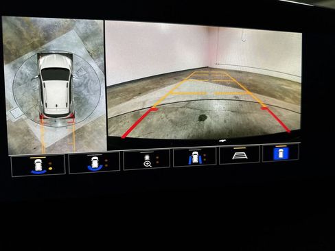 Used 2024 Buick Encore GX Avenir w/ Avenir Technology Package image 15