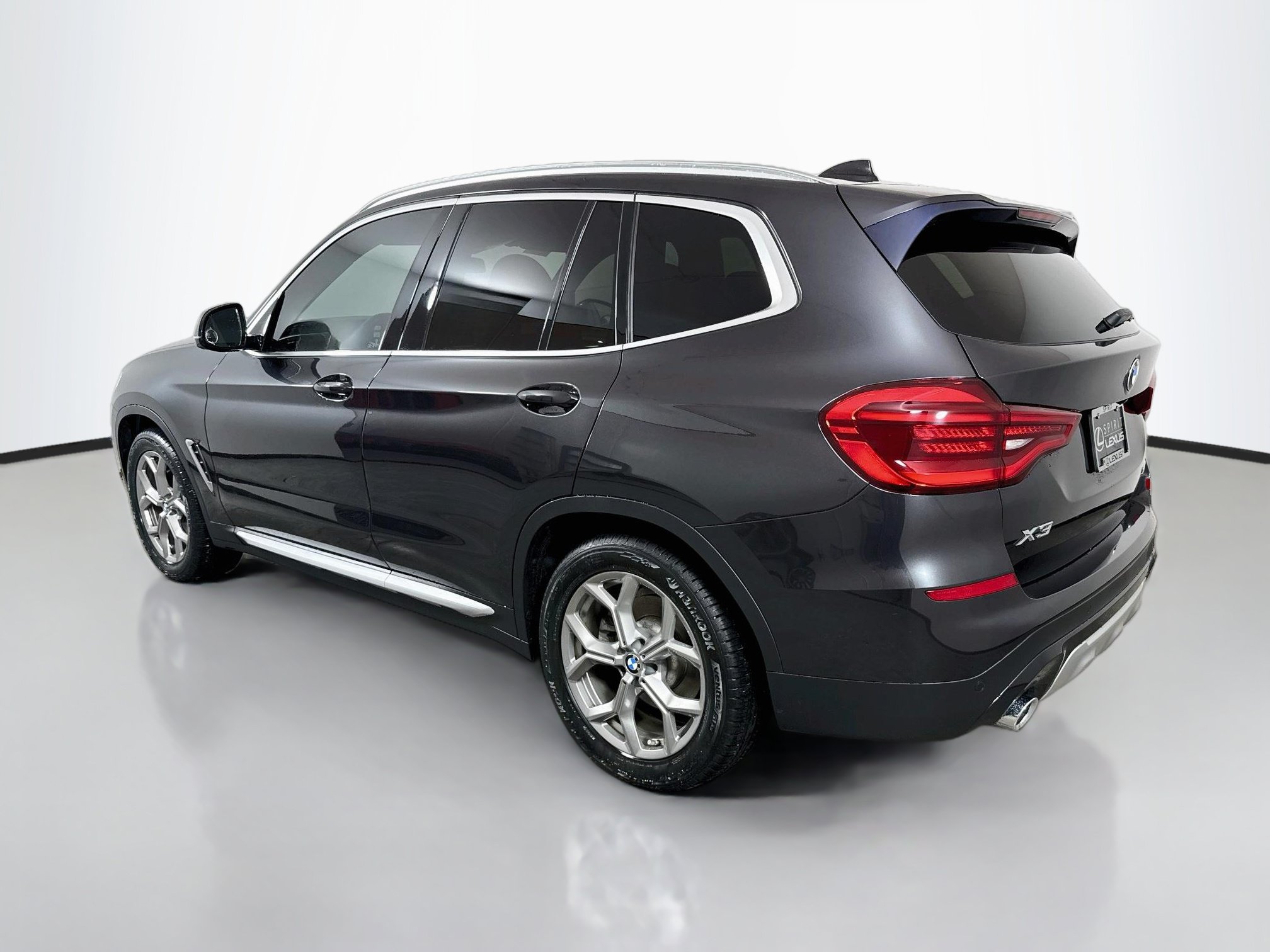 Used 2020 BMW X3 xDrive30i w/ Premium Package AWD/4WD image 5