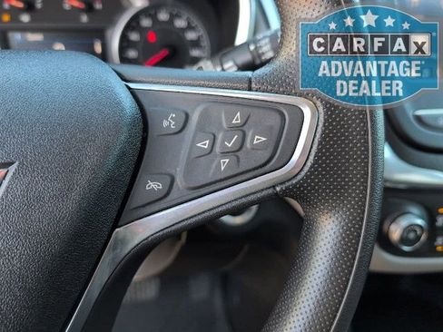 Used 2022 Chevrolet Equinox LS w/ LS Convenience Package image 19