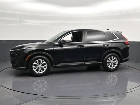 Used 2025 Honda CR-V LX image 7