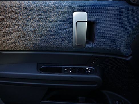 Used 2025 MINI Cooper Countryman S w/ Comfort Package Max image 14