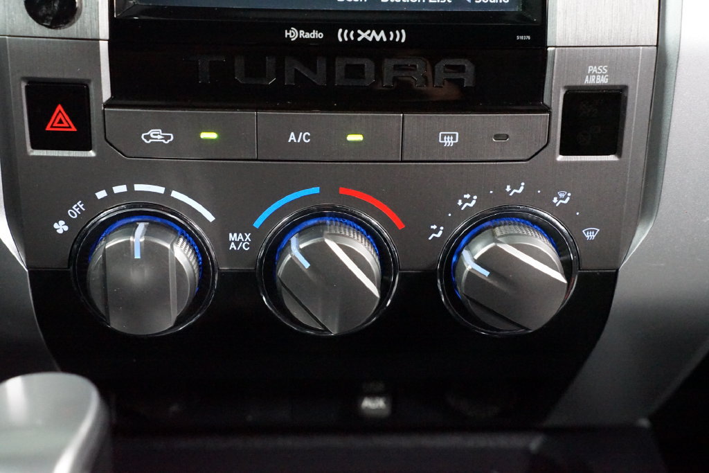 Used 2019 Toyota Tundra SR5 w/ SR5 Upgrade Package RWD image 21
