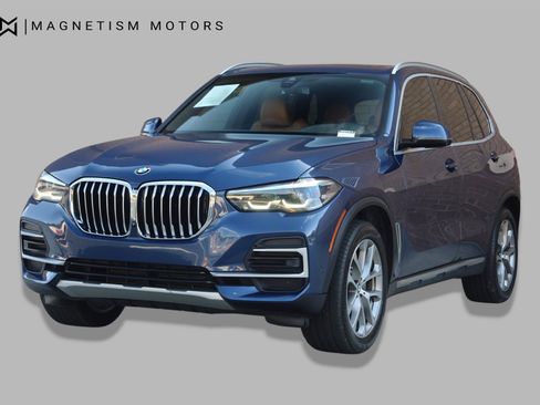 Used 2022 BMW X5 xDrive40i w/ Premium Package AWD/4WD image 6