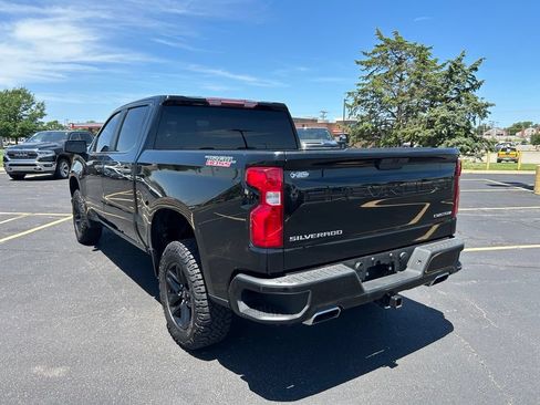 Used 2021 Chevrolet Silverado 1500 Custom Trail Boss AWD/4WD image 5