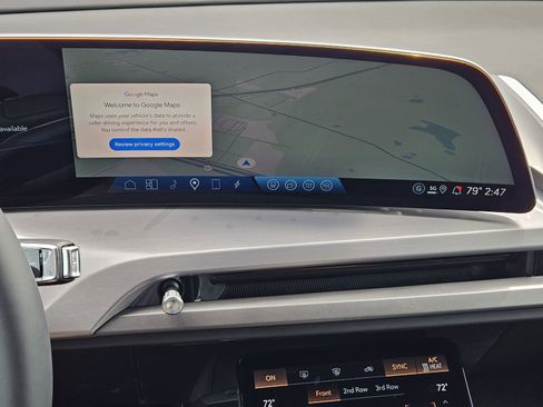 New 2026 Cadillac Vistiq Luxury image 18