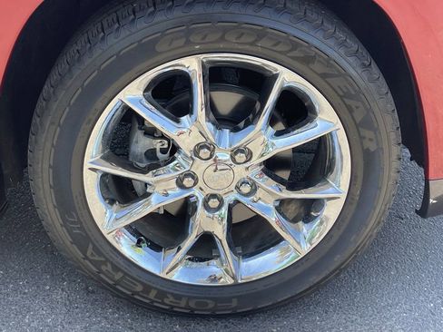 Used 2015 Jeep Grand Cherokee Summit image 11