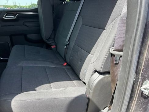Used 2022 Chevrolet Silverado 1500 RST AWD/4WD image 13