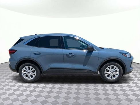 Used 2024 Ford Escape Active FWD image 3