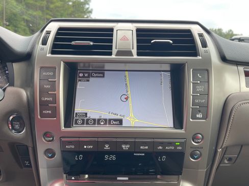 Used 2019 Lexus GX 460 Premium AWD/4WD image 5