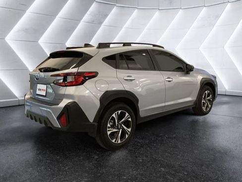 Certified 2025 Subaru Crosstrek 2.0i Premium image 4