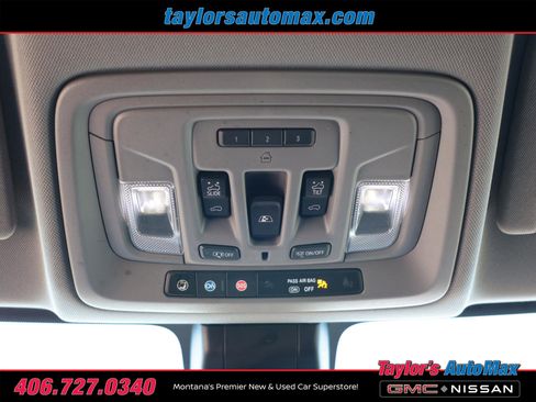 Used 2019 GMC Sierra 1500 SLT w/ SLT Premium Plus Package AWD/4WD image 32