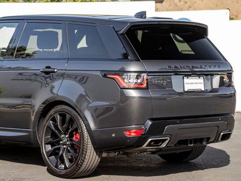 Used 2022 Land Rover Range Rover Sport HST image 10