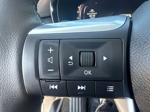 Used 2023 INFINITI QX60 Luxe image 34